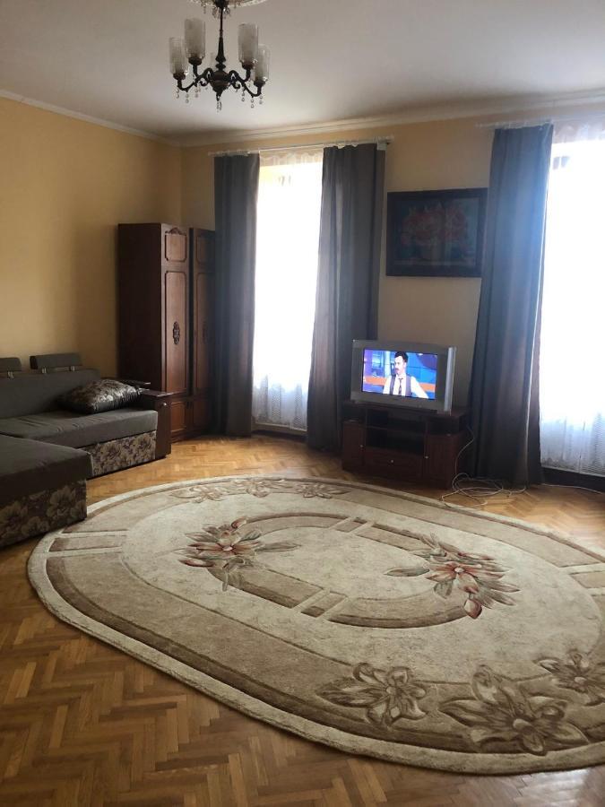 Old Town Flat Мукачево Екстер'єр фото
