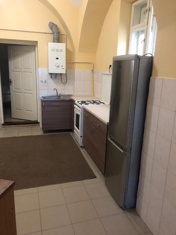 Old Town Flat Мукачево Екстер'єр фото